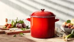 16 qt.Stockpot in Cerise