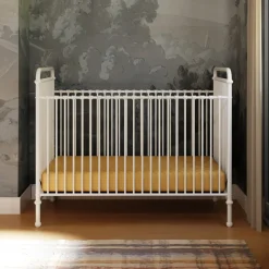 Abigail 3-in-1 Convertible Crib in Washed White