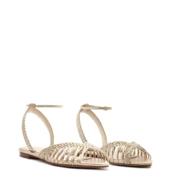 Agatha Flat in Golden