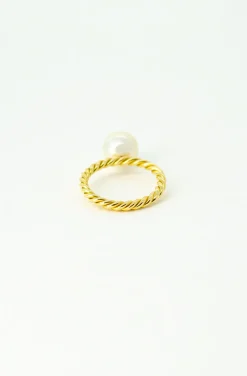 Akoya Pearl Gold Twisted Ring