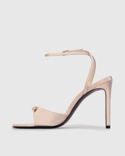 Albie 100 in Champagne Satin