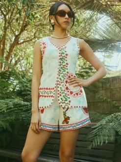 Alexa Top in Alfie White