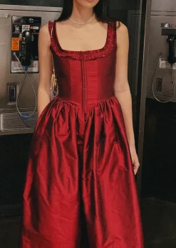 Alice Dress in Red