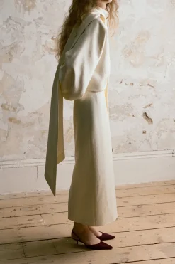 Amah Pencil Skirt in Fluid Satin