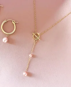 Amara Pearl Necklace