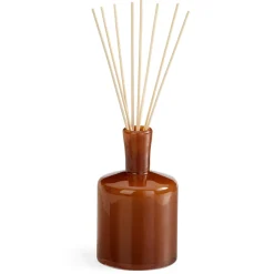 Amber Black Vanilla Signature Reed Diffuser