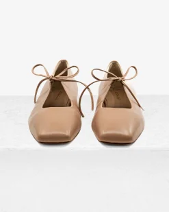 Amelia Blush Leather