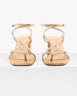 Ana Sandal