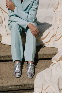 Antonia Flat in Leather