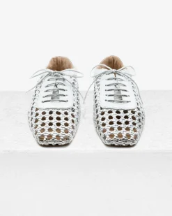 Antonia Flat in Leather