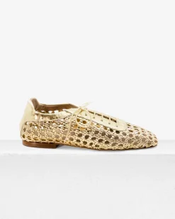 Antonia Flat in Leather