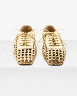 Antonia Flat in Leather