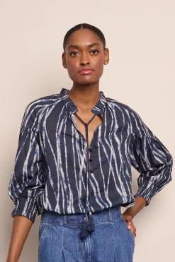 Aramis Top in Avalon Evening Blue