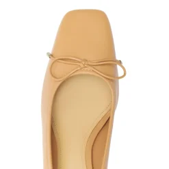 Arissa Block Nappa Leather Pump in Beige