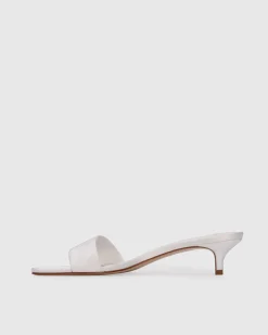 Avery 35 in White Satin