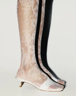 Avery 35 in White Satin