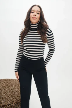 Avery Knit Turtleneck