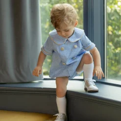 Banks Bubble in Charles Street Check