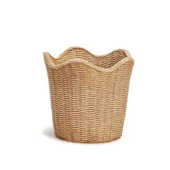 Basket Weave Pattern with Scalloped Edge Cachepot