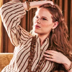 Berry Medium Hoop Earrings in Teak