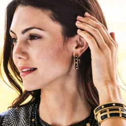 Berry Medium Hoop Earrings in Ebony