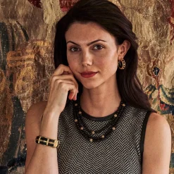 Berry Medium Hoop Earrings in Ebony