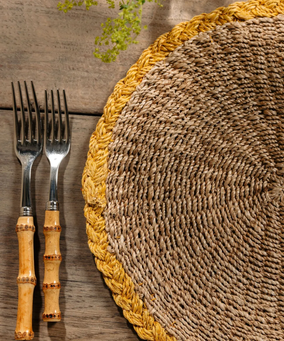 Braided Abaca Placemat in Natural & Straw