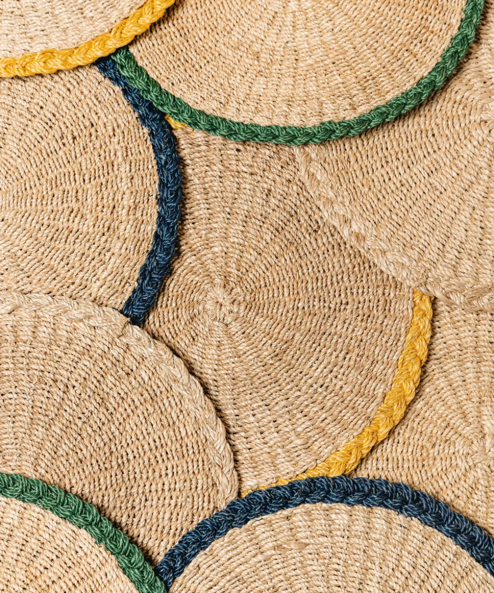 Braided Abaca Placemat in Natural & Straw