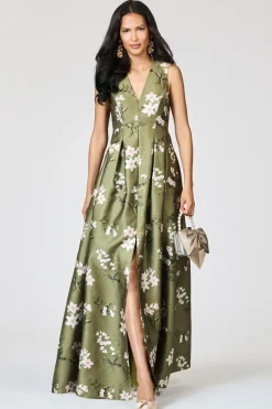 Brooke Gown in Moss Formosa