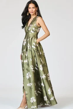 Brooke Gown in Moss Formosa