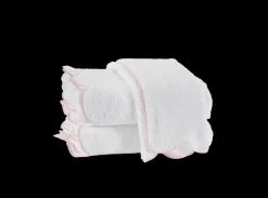 Cairo Scallop Bath Collection