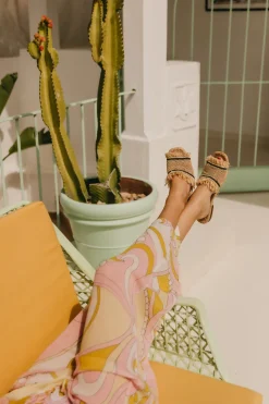 Cala Sandal in Nude/Noir