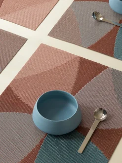 Canopy Placemat in Raspberry