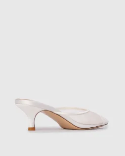 Cara 50 in White Mesh