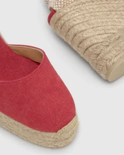 Carina 8ED in Carmine Red