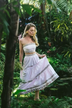 Carnation Crop Top in Pink