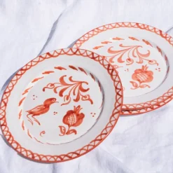 Casa Coral Dinner Plate with Traditional Designs