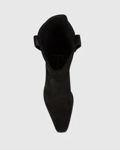 Casey 55 in Black Suede