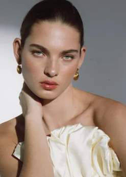 Caspian Earrings in Gold