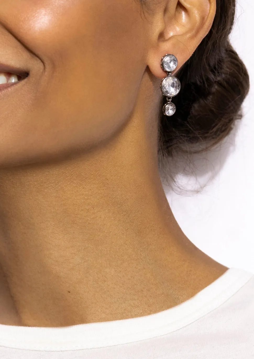 Catherine Round 3-Drop Earrings in White