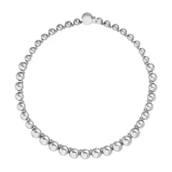 Catherine Round Rivière in Sky