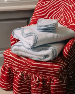 Classic Amelia Scalloped Bath Towel Bundle