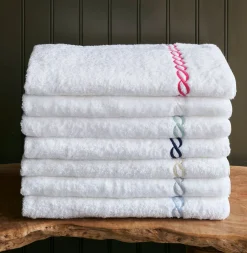 Classic Chain Bath Collection