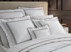 Classic Chain Scallop Collection