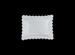 Classic Chain Scallop Matelassé Collection