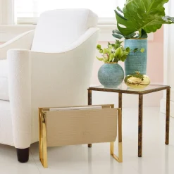 Classic Croc Magazine Rack