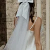 Classic Detachable Bow Veil