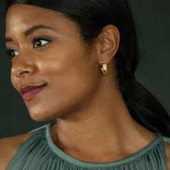 Cleopatra Classic Small Hoop Earrings in Gold