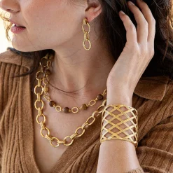 Cleopatra Regal Necklace in Gold