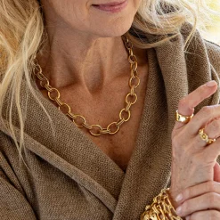 Cleopatra Regal Necklace in Gold